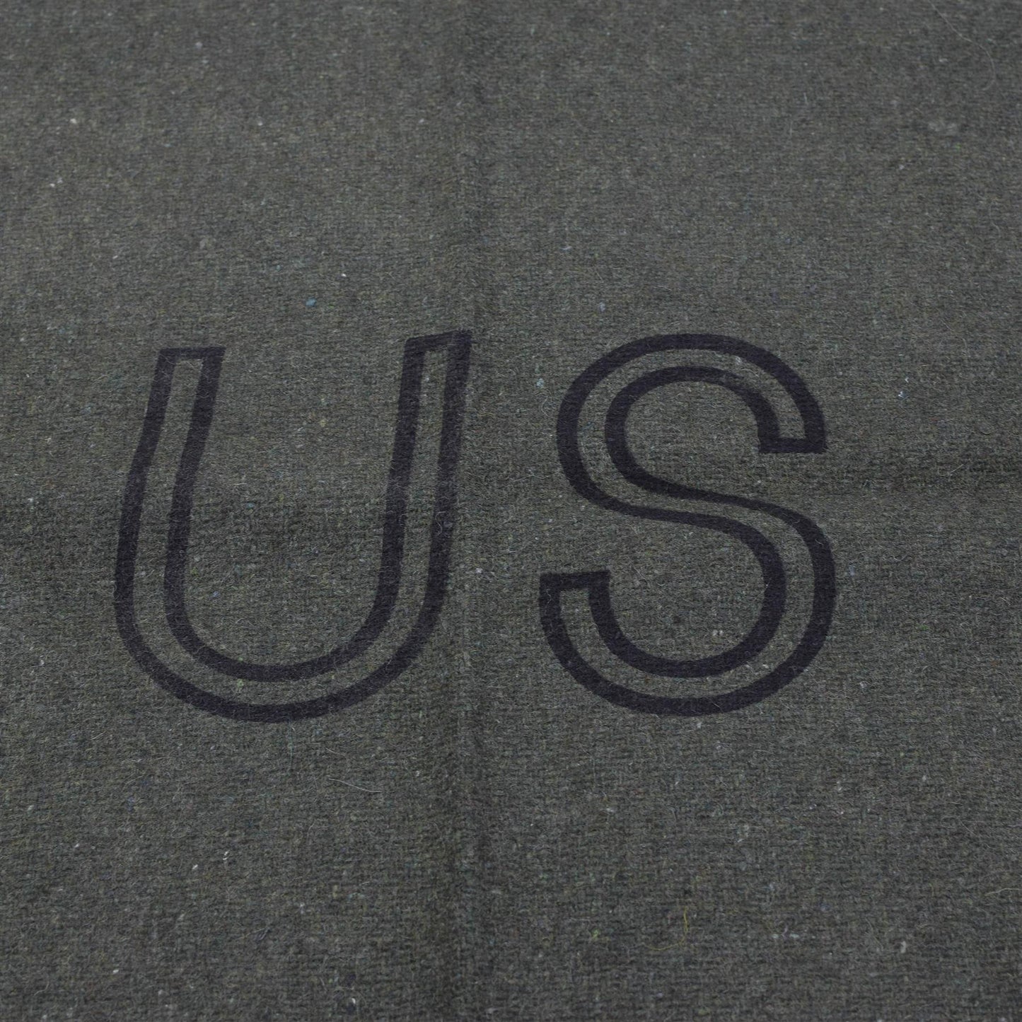 Jungtinių Valstijų kariuomenės vintažinė lovos vilnonė anklodė Alyvuogių su autentišku US logotipu ir alyvuogių spalva.