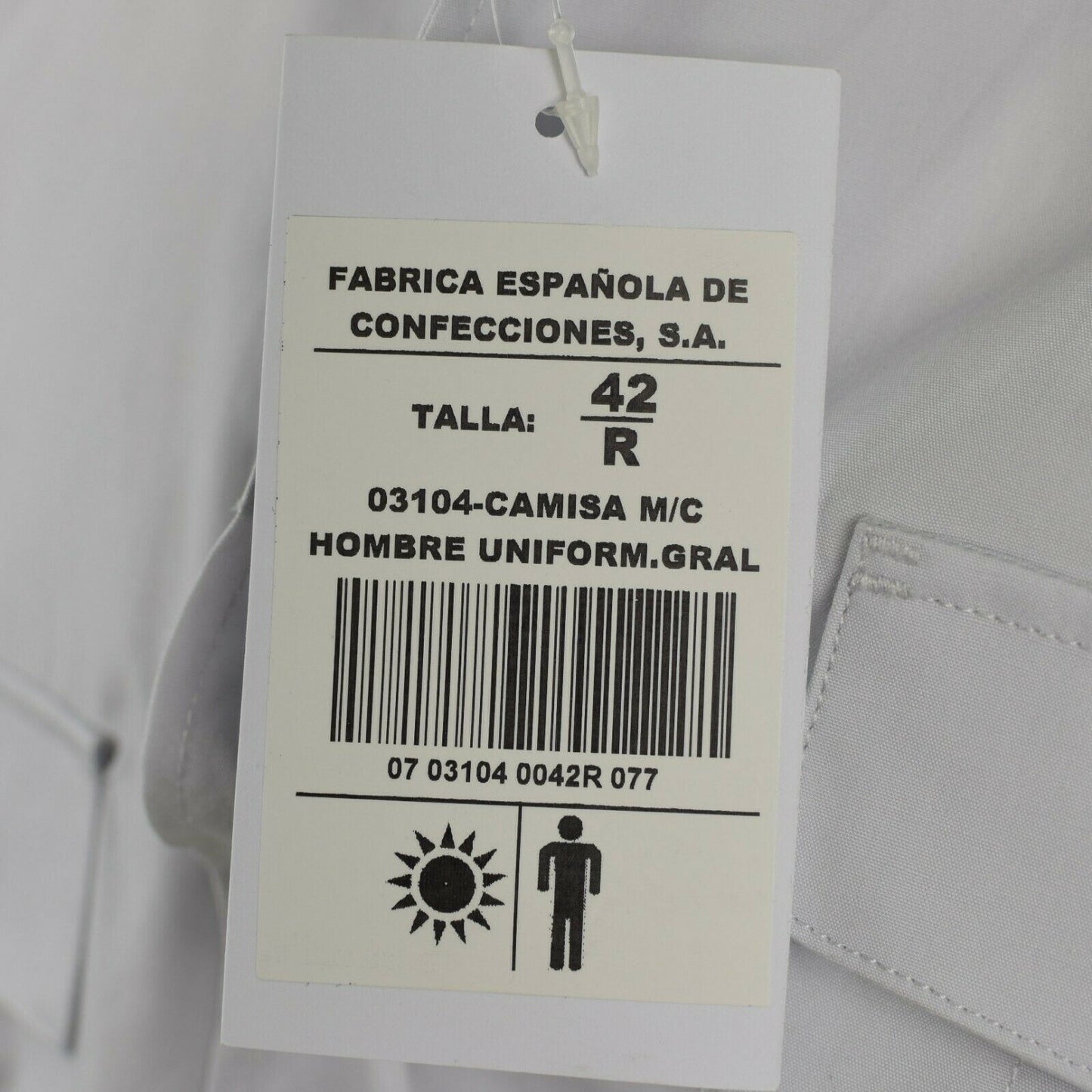 Ispanijos policijos pajėgų maškiniai trumpomis rankovėmis pilkos spalvos su etikete ir dydžiu 42R.
