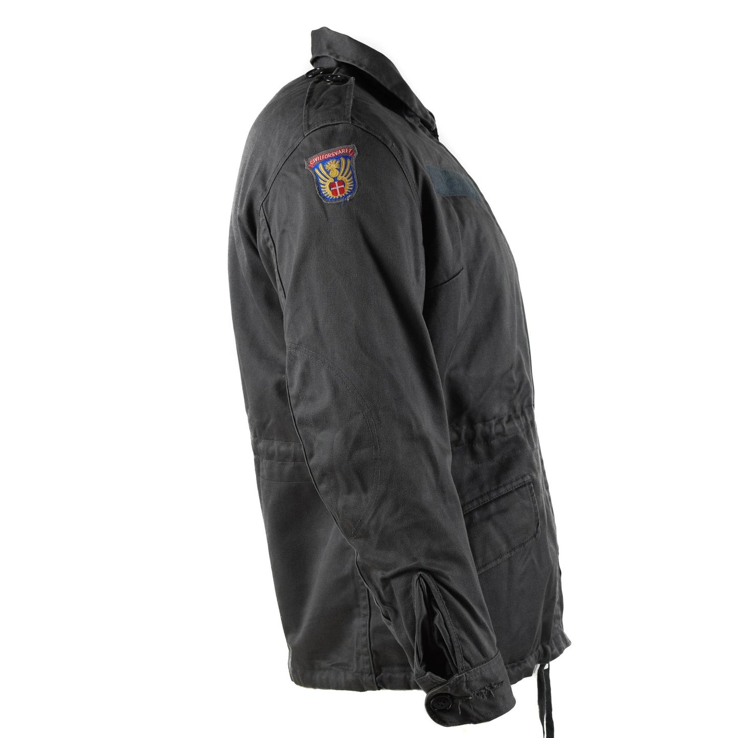 Danijos kariuomenes M71 pilkas svarkas su civilines gynybos emblema, soninėmis kisenenėmis ir reguliuojamu juosmeniu