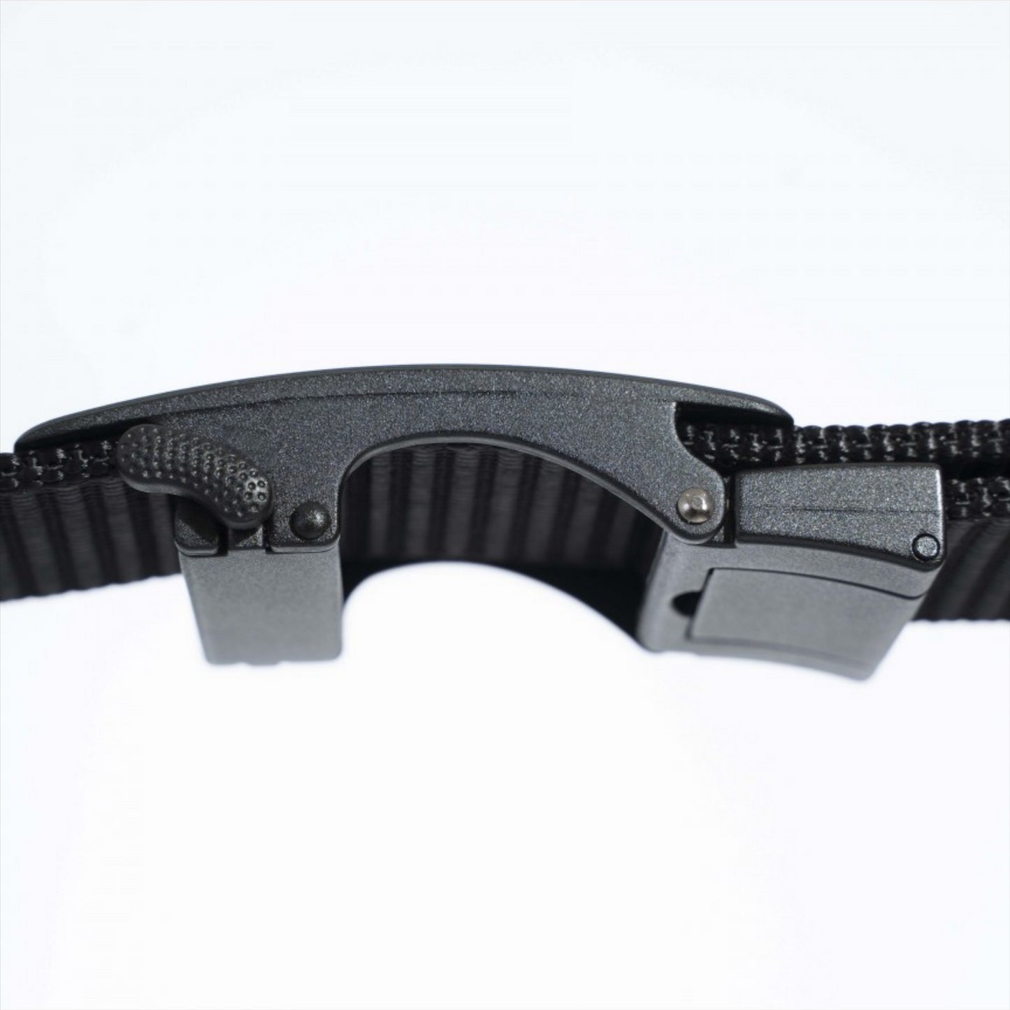 PENTAGON Regal taktinis nailoninis diržas 35mm su patvaria plastikine sagtimi ir tempimo mechanizmu.