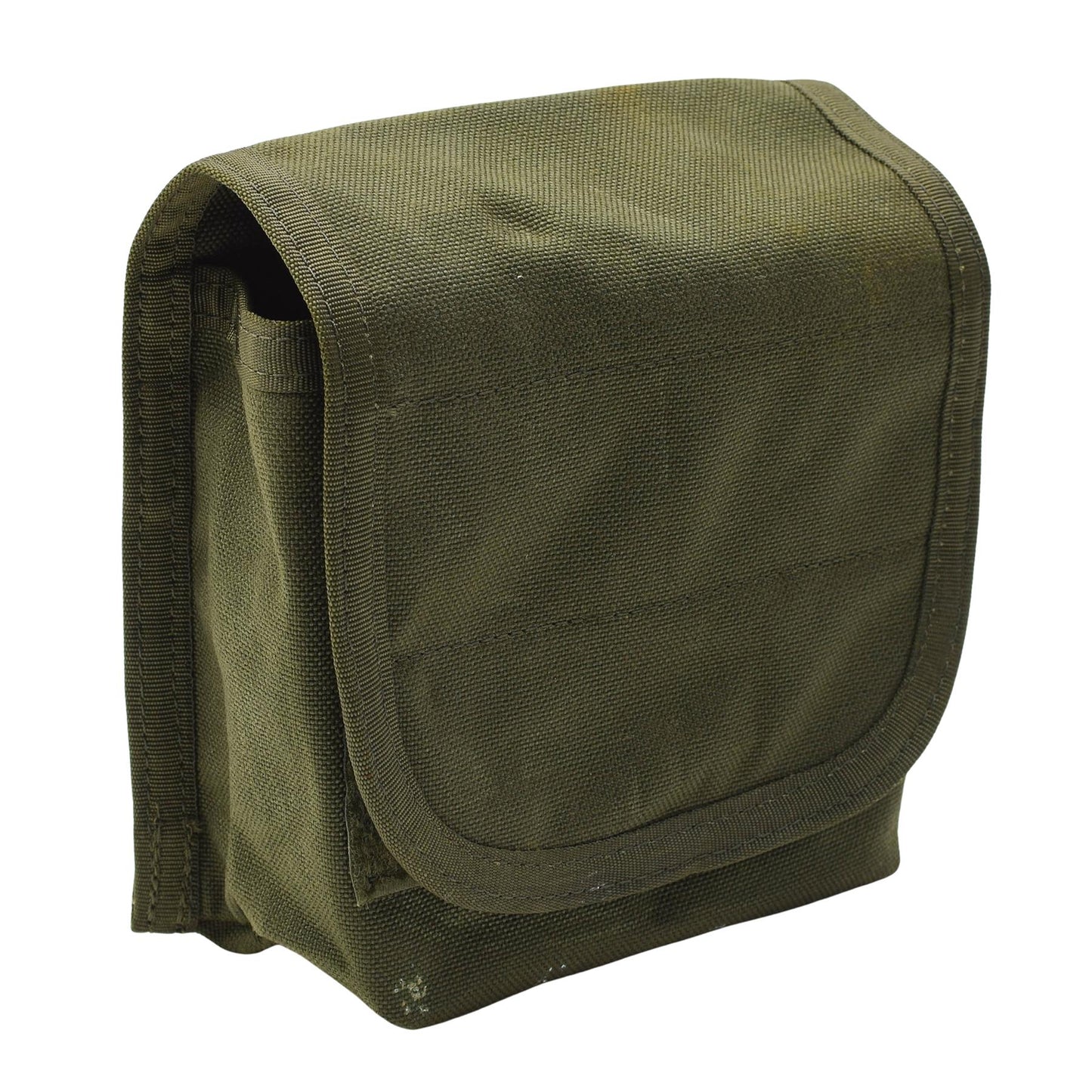 Jungtinės Karalystės universalus 40mm taktinis dėklas MOLLE tipo Alyvuogių spalvos, patvarus ir funkcionalus.