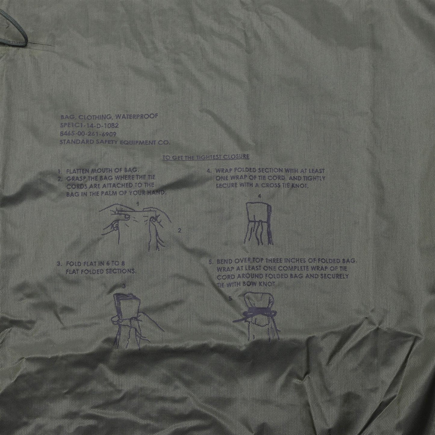 Jungtinių Valstijų kariuomenės neperšlampamas rubų krepšys alyvuogių