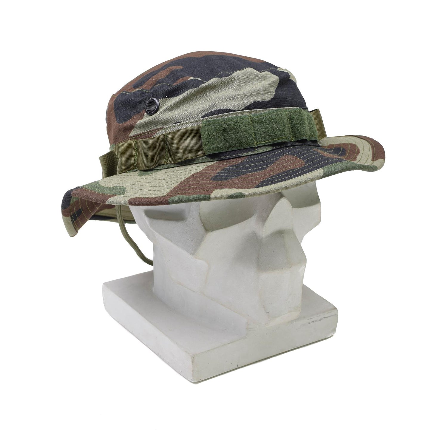 TACGEAR Boonie stiliaus kepurė CCE marginimo, pagaminta iš patvaraus Rip-stop audinio su Molle sistema ir ventiliacija.