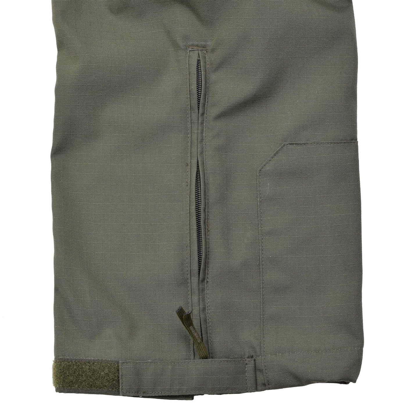 Leo Kohler karinės taktinės kelnės alvuogių spalvos, užtrauktuku užsegamos kojų angos ir kišenės.