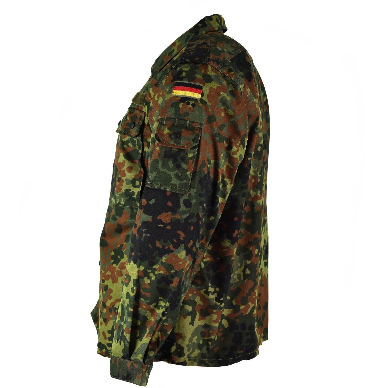 Vokiečių kariuomenės marškiniai ilgomis rankovemis flecktarn, medvilnės mišinio, reguliuojami rankogaliai.