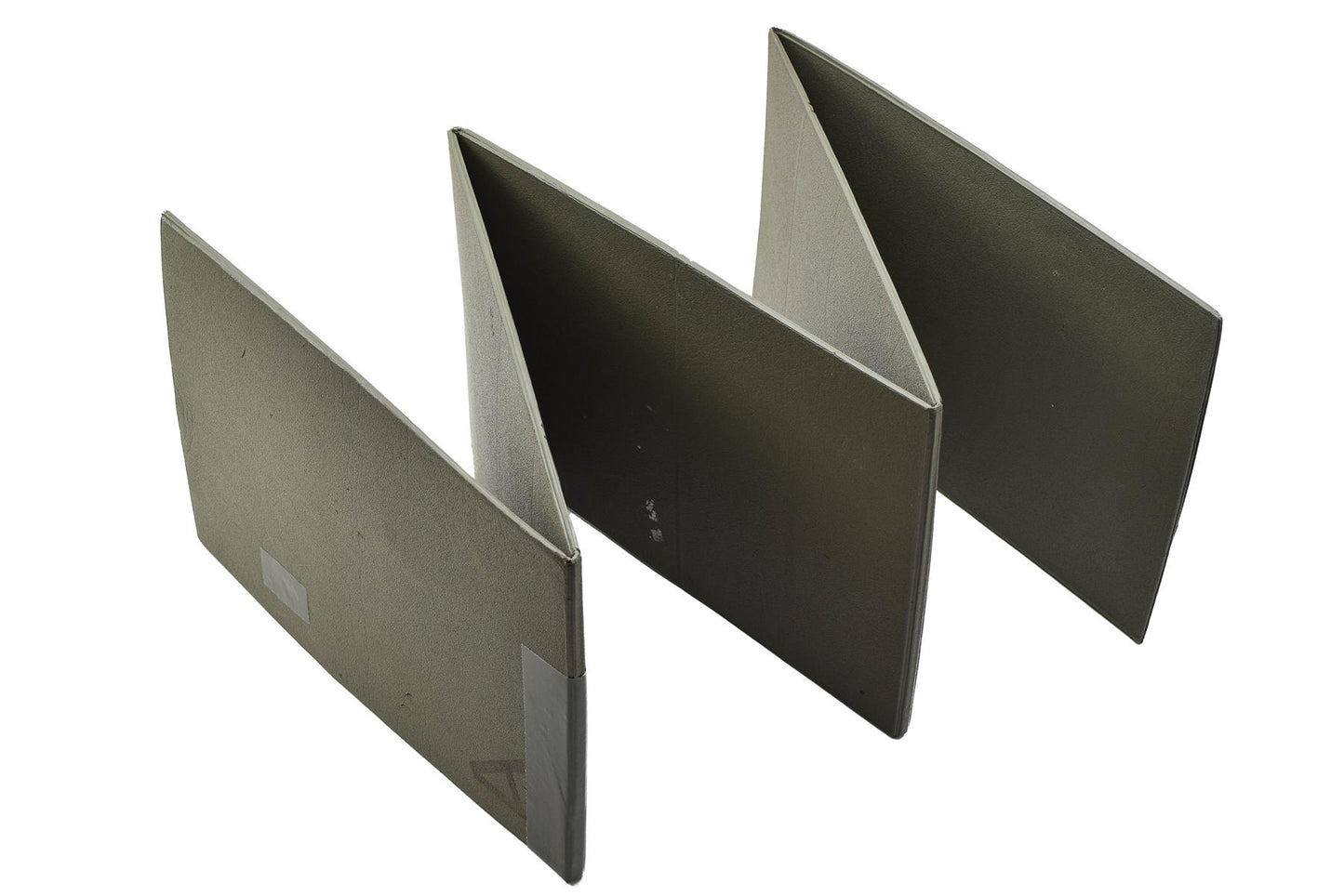 Vokietijos kariuomenės sulankstomas kempingo kilimėlis alyvuogių