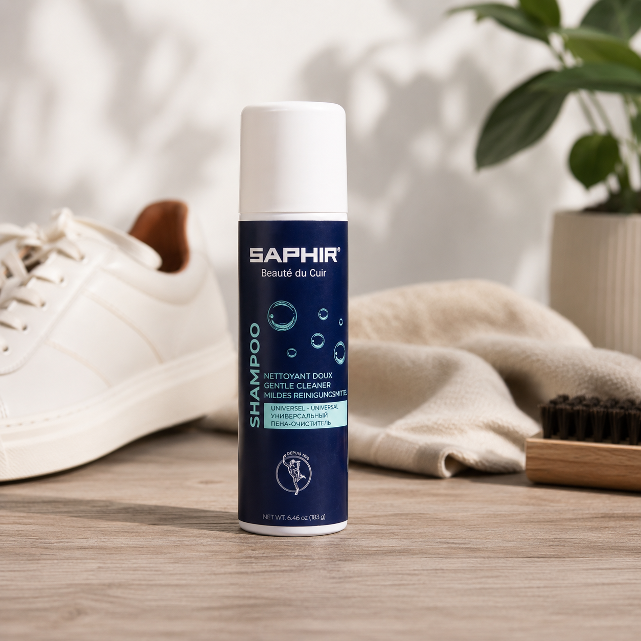 Saphir aktyvių putų šampūnas valiklis 150 ml odai ir tekstilei