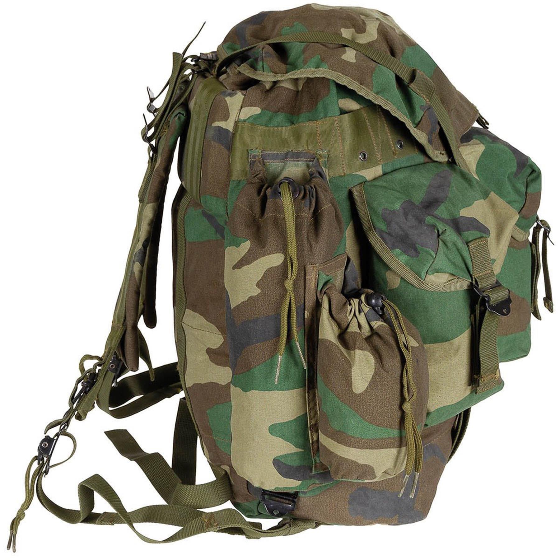 Turkijos kariuomenės 40L kuprinė Cordura medžiagos Woodland marginimo camo kuprinė su daug kišenių ir raištelių uždarymu.