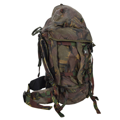 Olandijos kariuomenės taktinė kuprinė 60L su MOLLE tvirtinimais Woodland kamufliažas, patvari ir talpi kuprinė.